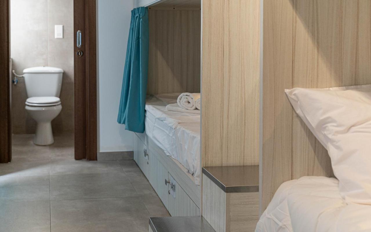 The Rose Hostel Saint Julian's Bagian luar foto