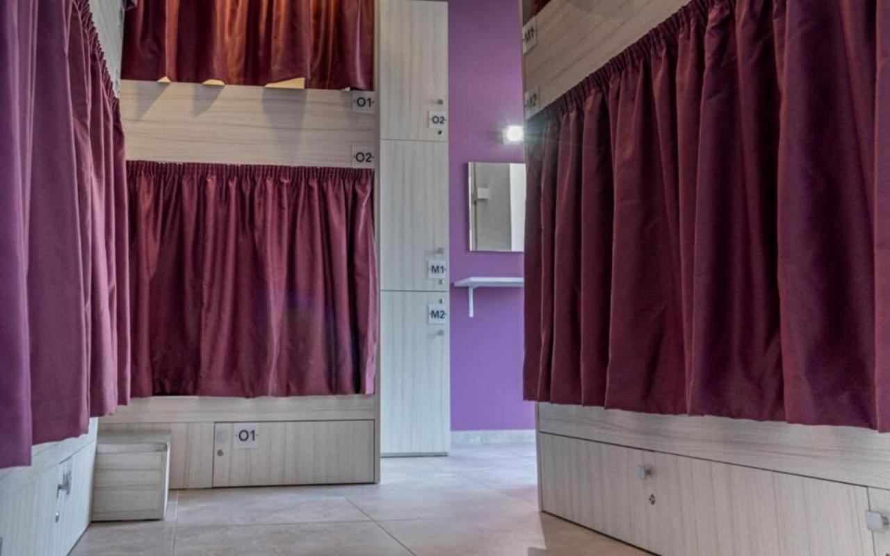 The Rose Hostel Saint Julian's Bagian luar foto