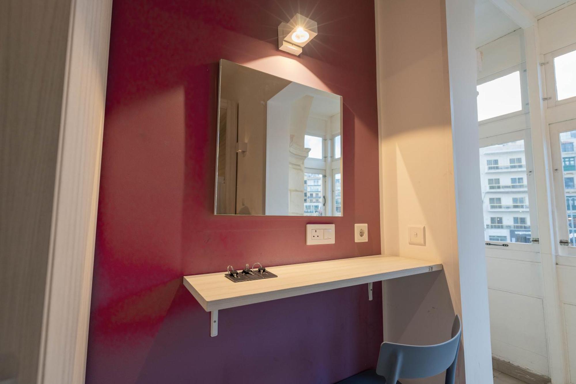 The Rose Hostel Saint Julian's Bagian luar foto